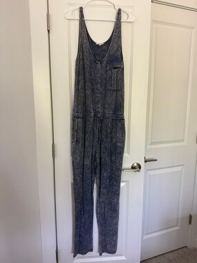 Process blue acid wash jumper